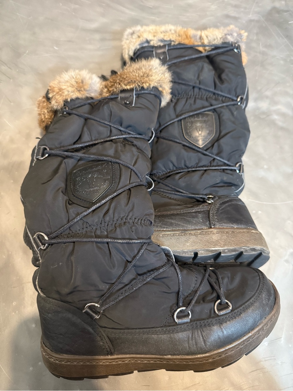 RUDSAK Black Lace-Up Fur Cuff Snow Boot - Picture 2 of 2